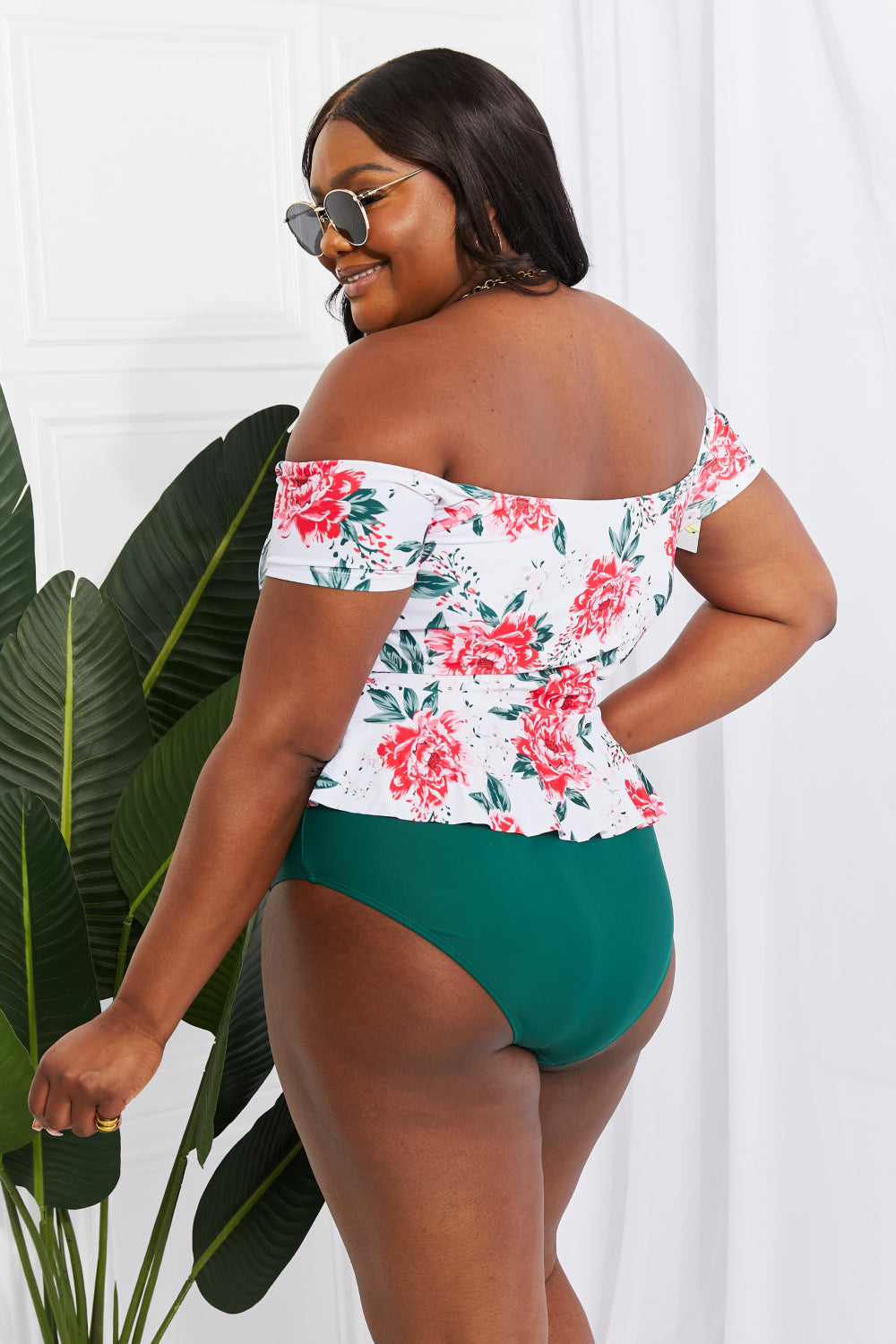 Unveil Your Coastal Charm with Our Off-Shoulder Swim Tankini Set - Embrace Elegance and Comfort